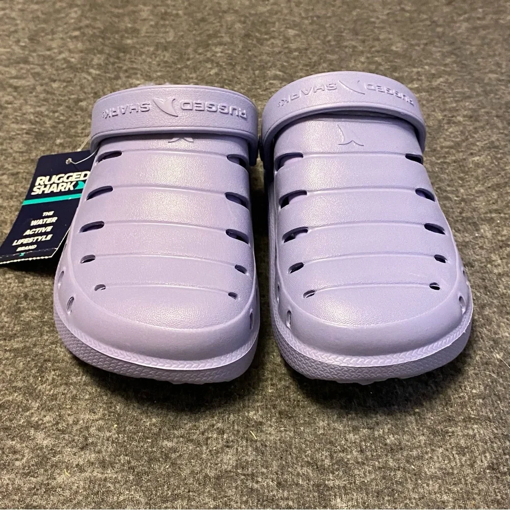 Rugged Shark Girls Size‎ 13 Purple Lined Clogs Durable Versatile Comfortable New